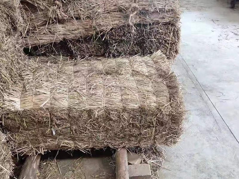 鋼廠阻燃凹形草支墊